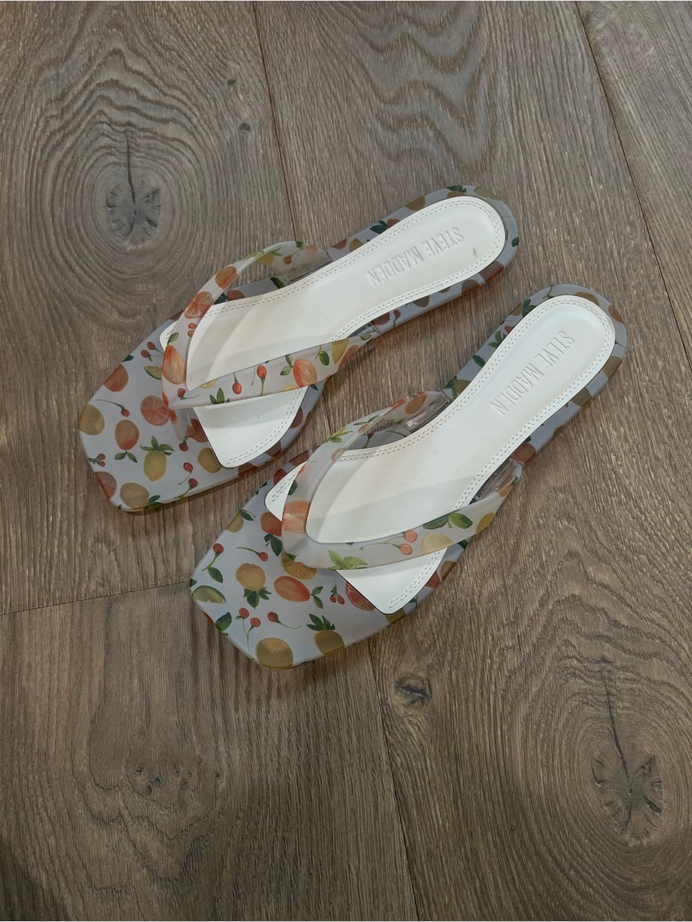 Steve Madden Peach & White Floral Jelly Flip Flop Sandals